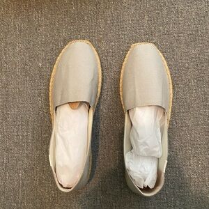 NEW Soludos Slipper - light grey size 11